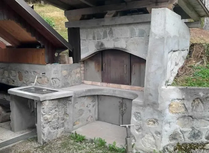 Wooden Treasure Domek alpejski Jesenice